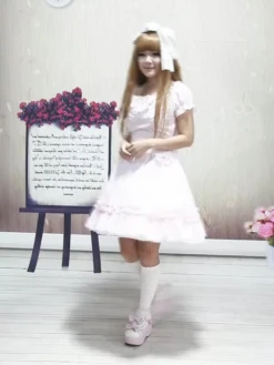 Lolitashow Cotton Pink Lace Short Sleeves Cosplay Lolita Dress -AYA Cosplay Shop 20121030115607507oVGrKo